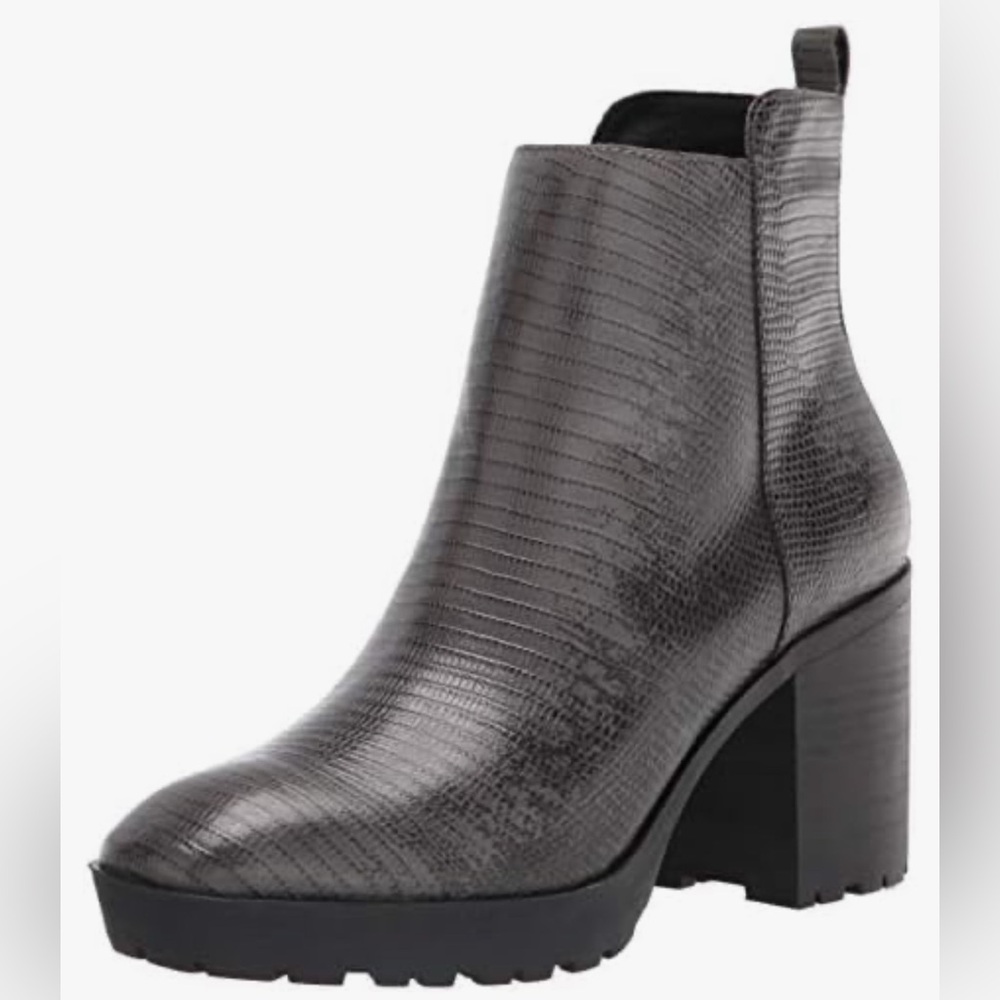 Lucky Brand LK-WORRIN womens Fashion Boot